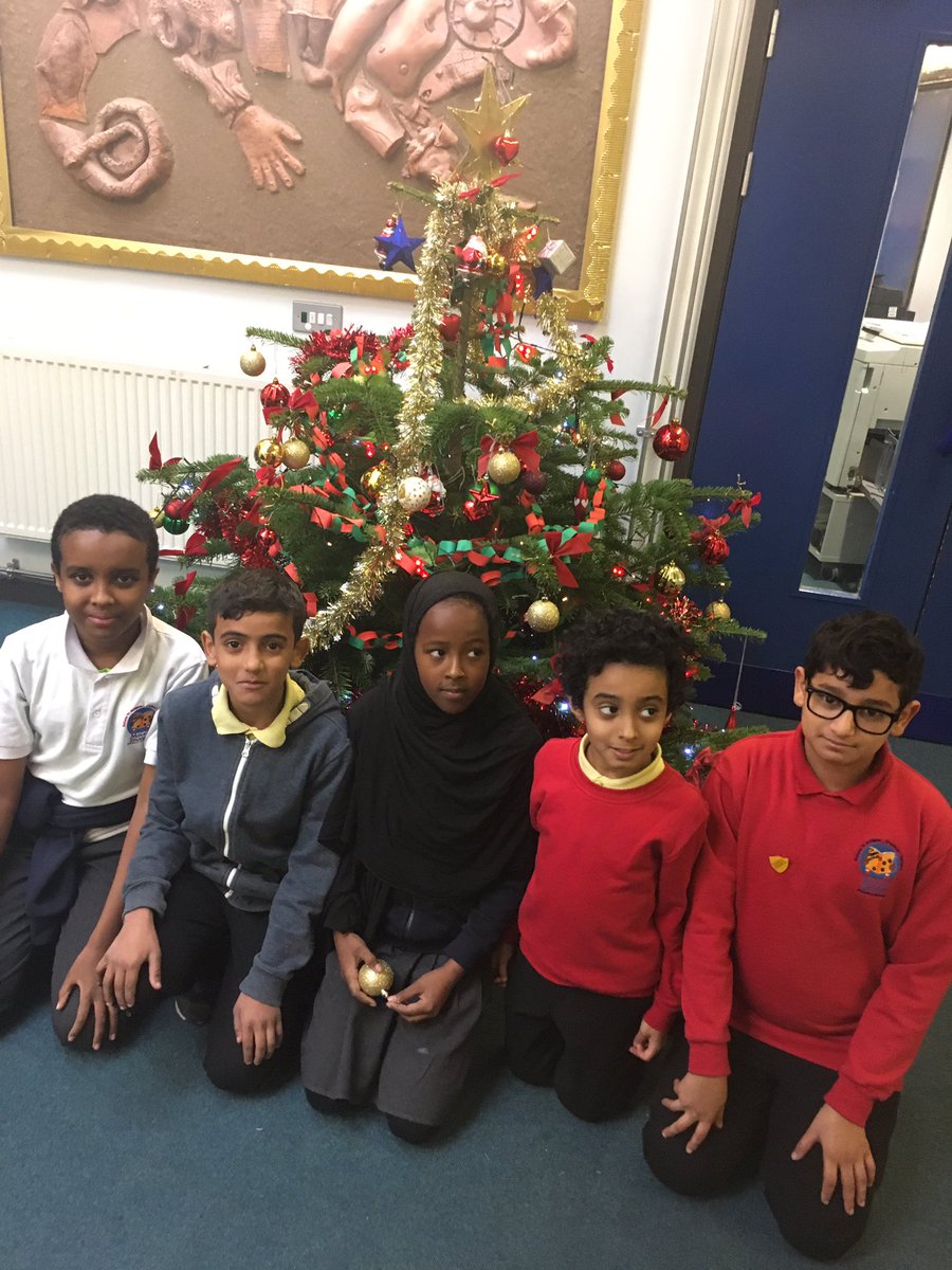 MSPSMsWilliams's tweet photo. Feeling festive 🎄 https://t.co/mPOxI1EcOj