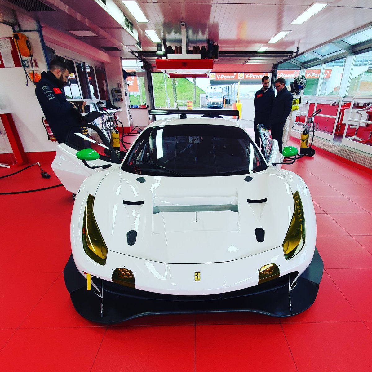 2020 Ferrari 488 Gt3 Evo Debuts With Aero Upgrades Longer Wheelbase