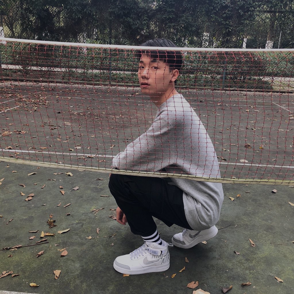 ShermanXiaoo's tweet photo. Badminton day🏸️ https://t.co/6GtMHxM3XO