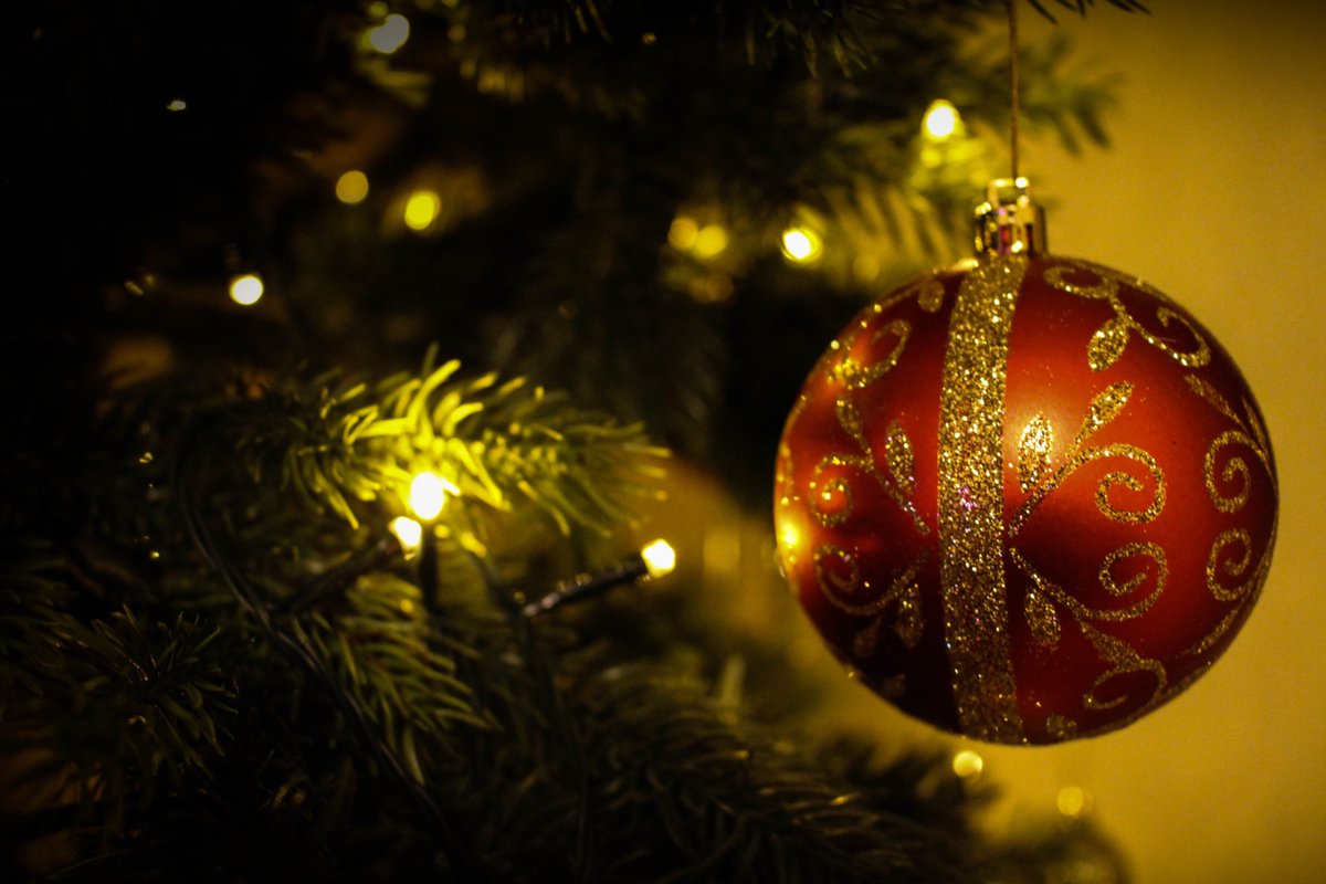 The festive period can push some relationships to breaking point – we explore the underlying reasons why: solomonslaw.co.uk/post/why-relat…

For expert advice on #familylaw, or any other legal matter, call 01202 802 807.