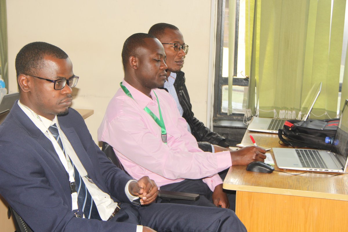 KIPPRAKENYA's tweet image. What is the difference between Prospective evaluation and Retrospective evaluation??
@robertlensink taking #KIPPRA staff through the 1st day of the training.
#Financialinclusion #FInancialreforms 
#ResearchandFintechinclusion @CGFSOAS @DesireKanga @isoumare