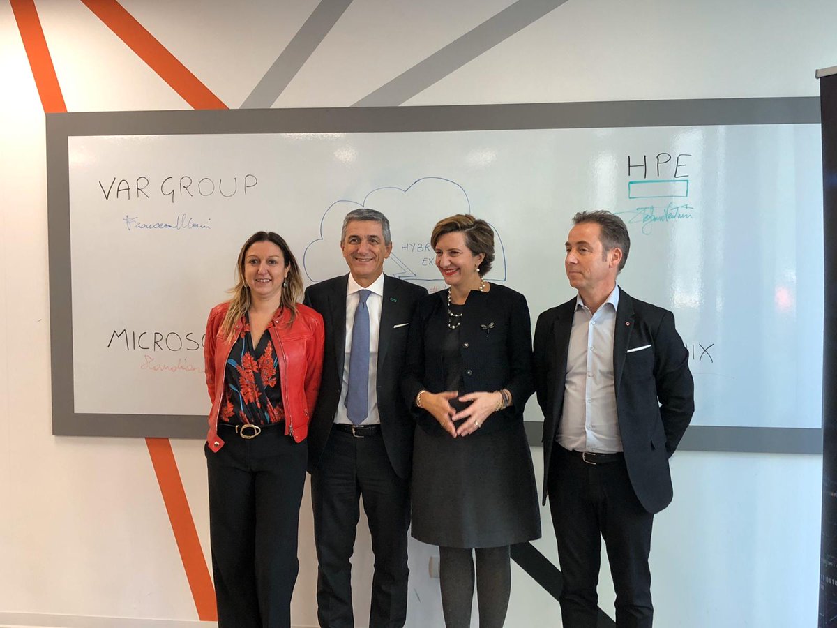 Grazie a #Hce porteremo sul mercato insieme a <a href="/VarGroup/">Var Group</a> @EquinixIT <a href="/microsoftitalia/">Microsoft Italia</a> un nuovo ecosistema che nasce dai successi di #HPEInnolab. L'#HybridCloud nell'era della #DataDrivenSociety porterà competenze per supportare al meglio le aziende #WeAreHPE hpeinnovationlab.com/innovation-lab/
