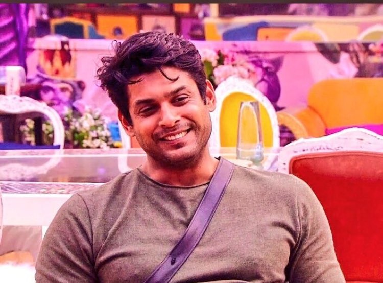 a3alf11's tweet photo. Best smile ever 😊💛#IAmWidSidShukla https://t.co/PtOb8mRh8R