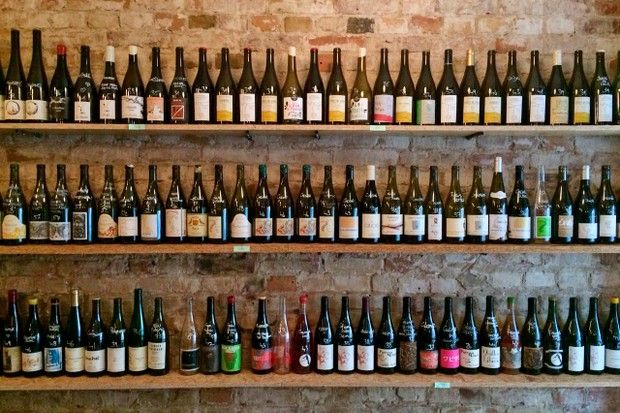 Got a weekend break in #Berlin planned? From #winebars to pastry shops, these are the best foodie spots to visit buff.ly/2GarBMr <a href="/visitberlin/">visitBerlin</a>