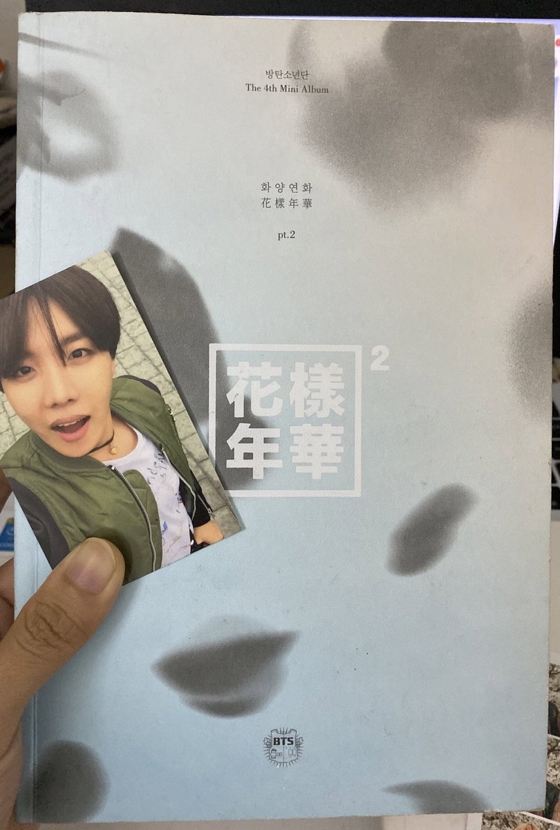 VMINKOOK_MY's tweet photo. [RT] Hi! Is there any Malaysian ARMY looking for preloved HYYH Pt. 1 &amp; 2 album? A friend of mine wanted to sell both of them and she never used the CD. Also, the Pt. 2 album comes with its poster (folded) so if anyone interested, please slide into my DM. Thank you! 💕 https://t.co/2GLuKwVN2o
