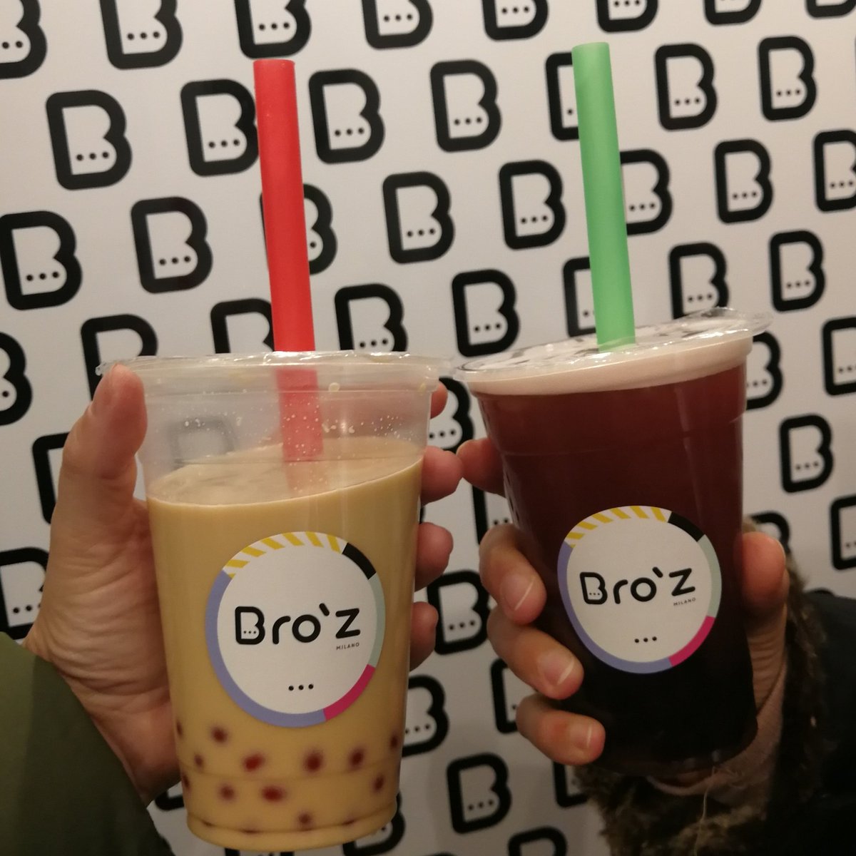 In questa bella giornata di dicembre, perché non fare un salto da Bro’z? Vi aspettiamo con i nostri buonissimi #bubbletea o #milkytea!! 🥤❤️
#bobaaddict #brozmilano #bobalovers #bubbletealovers #bubbleteamilano #milano #december #christmasmood #christmasiscoming