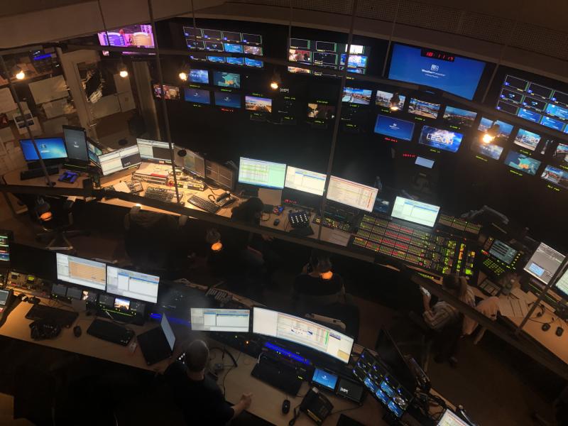 StudiaFR's tweet photo. [#TeamStudia] 🏥 Le #Lab de TF1, vous connaissez ? Découvrez les photos de notre visite du lab digital &amp; innovation par les équipes de #Studia et #StudiaTech CC Mehdi Laghouati / Côme B. de Crisnay

#Innovation #TF1 #Technologie #Technology #Techno #Medialab #Medialabtf1 #Studia https://t.co/r53aDO3qbA