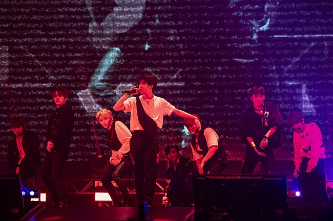 StrayKids_Spain's tweet photo. 📷 [FOTO - 05122019]

Imágenes de @Stray_Kids en el Stray Kids Japan Showcase 2019 "Hi-STAY" en Japón el pasado 3 de diciembre en la página de Billboard JAPAN.

🔗 https://t.co/K0vqnoM6Bt

#StrayKids #스트레이키즈 #スキズ #SKZ_JapanShowcase2019 #Hi_STAY #StrayKidsComeback https://t.co/h88Cs6yrhU