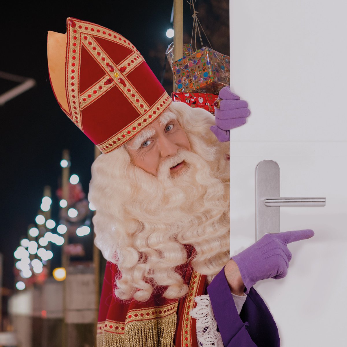 ArtitecW's tweet image. Wij wensen iedereen een fijne #pakjesavond!