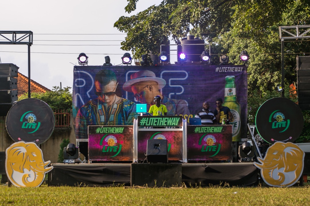 Ivaaan256's tweet photo. Book ur ticket now...book a VIP ticket now....9/days to go...

Eat life 2019 is done... #openmicfestivalUG @tuskerlite256 @Northfly2 @centurybottling @OEntertainGulu https://t.co/gpCBi0bj7h