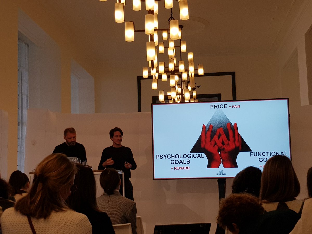 Neuro-science in marketing. Awesome keynote! #marketingcongress <a href="/we_are_BAM/">BAM</a>