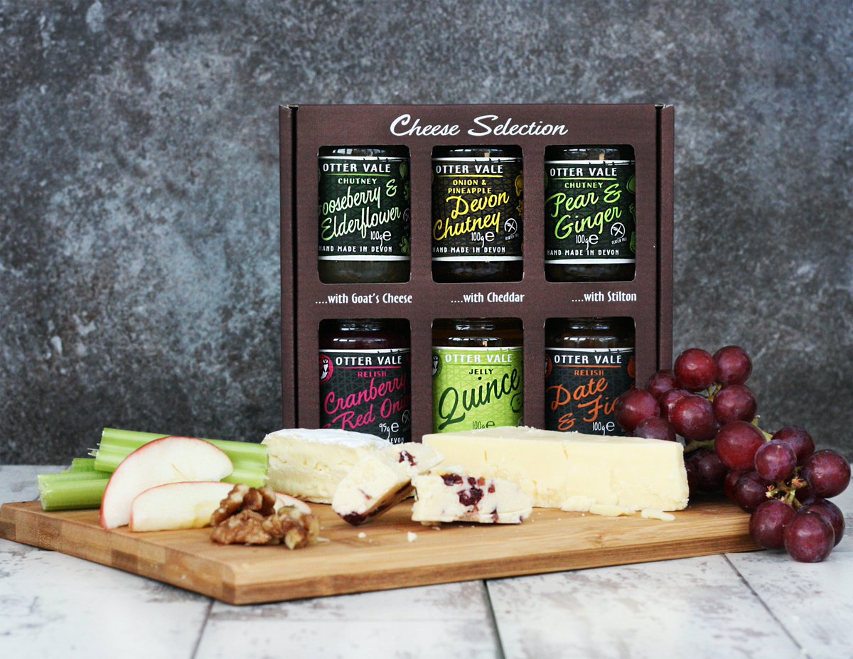 Granny #OtterVale is at <a href="/Fermoys/">Fermoys</a> Garden Centre Ipplepen today for a tasting session. Call in to say hello, try some of our festive favourites &amp; see if we've got something new for you to try. If you need #local #plasticfree #gift inspiration, ask Granny OV about our #giftpacks.