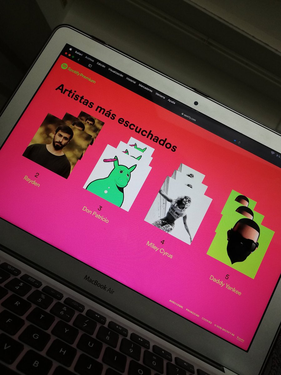 Alejandram00's tweet photo. No se si servirá para el sorteo pero yo por intentarlo que no quede 🤤🤤🤤🤤🤤 #RaydenSpotify @soyRayden @SpotifySpain https://t.co/Qn8mD7mZ1e