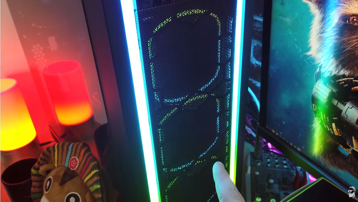 Enermax_FR's tweet photo. Un #setup #Gamer #incroyable sous tous les angles 😍😍 Découvrez comment @yt_guillaume sublime un #Saberay #ADV et un #AIO #AquaFusion 😎🤩 #AllIWantForChristmas #RGB https://t.co/pVDNzj1koh https://t.co/rVjCYszBXM