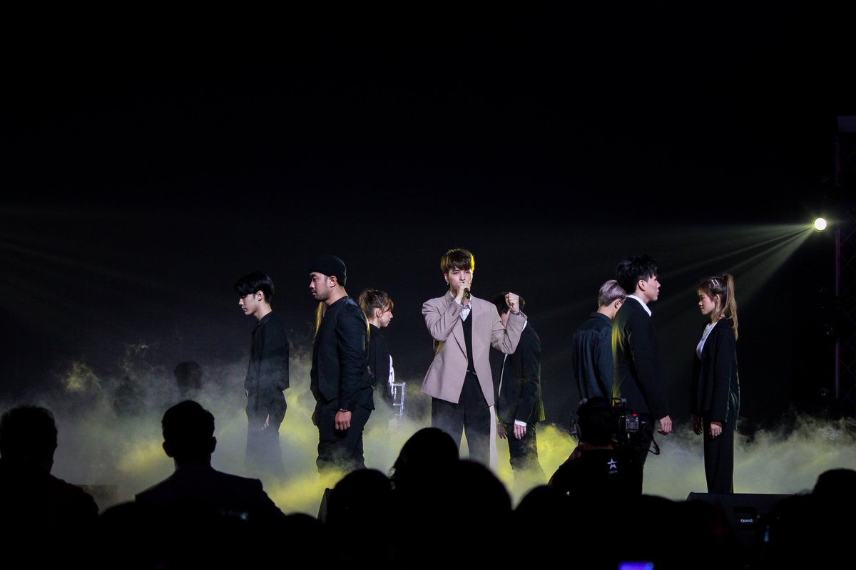 RaszaCamera's tweet image. เป็น ' คู่ชีวิต ' ที่ทำให้เราอินมากที่สุดตั้งเเต่ฟังมา 💕💙

#ตัวเล็กของเนียร์ 
#Superboyprojectfinalweek 
#Superboyproject