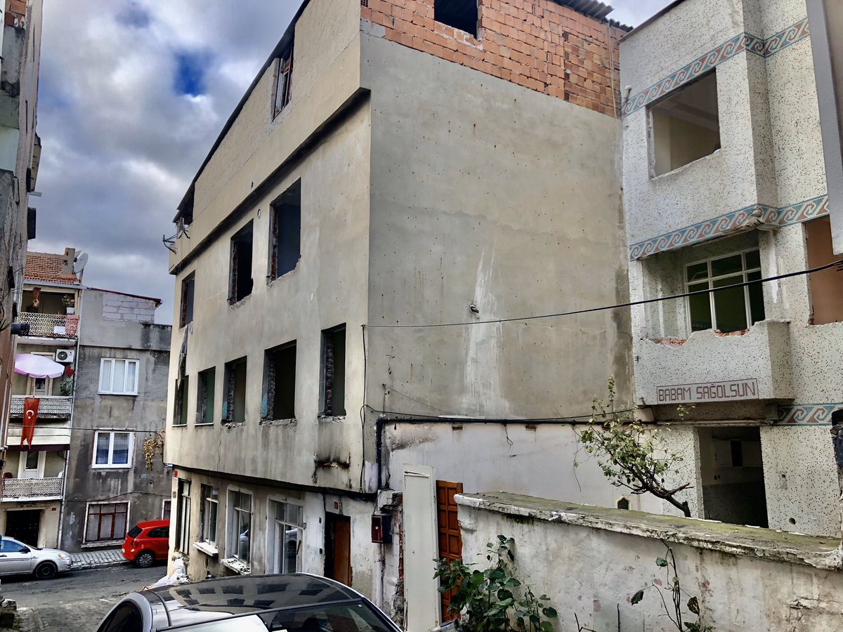 Biz Çalışıyoruz
B.paşa Yenileniyor...

Vatan mah. Emek sk. No:27’de başlıyacağımız , yeni projemizin yıkım çalışmaları hızla devam etmektedir.

#Bayrampaşa 
#KentselDönüşüm
#Deprem