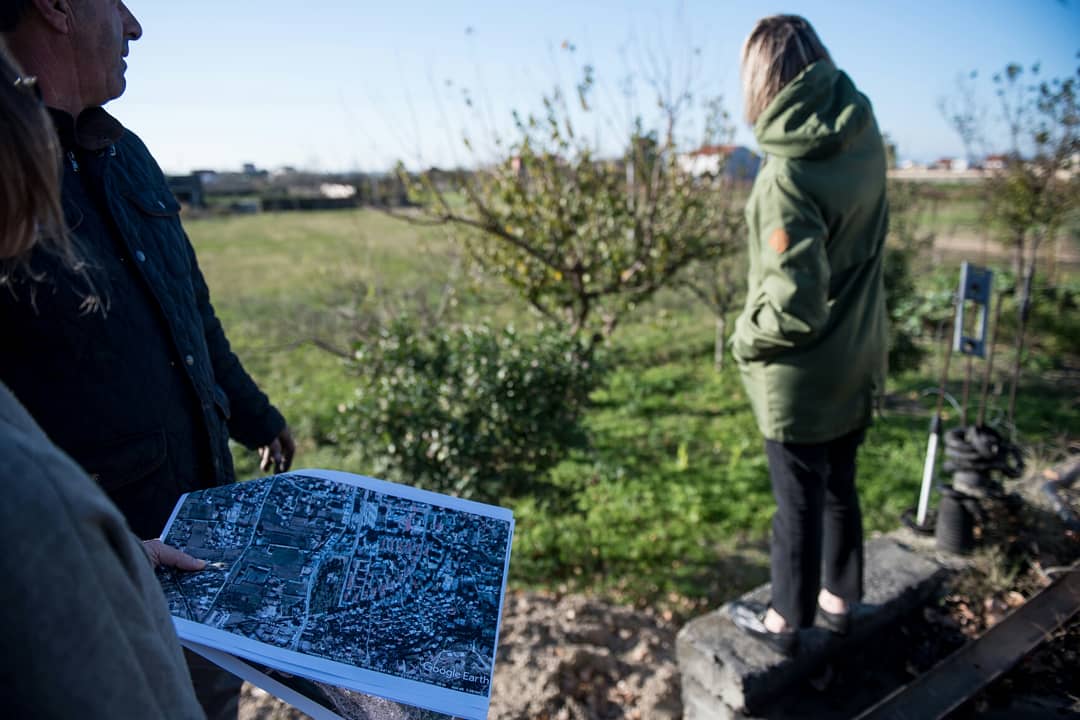 Gjatë inspektimeve të djeshme në Qendrën Operacionale Lezhë, në Milot dhe Laç, ku vlerësuam nga afër demet e shkaktuara në 26 Nëntor dhe identifikuam hapësira potenciale për ndërtimin e lagjeve të reja.
Bashkë do ia dalim! 🇦🇱
#tinukdojeshkurrëvetëm