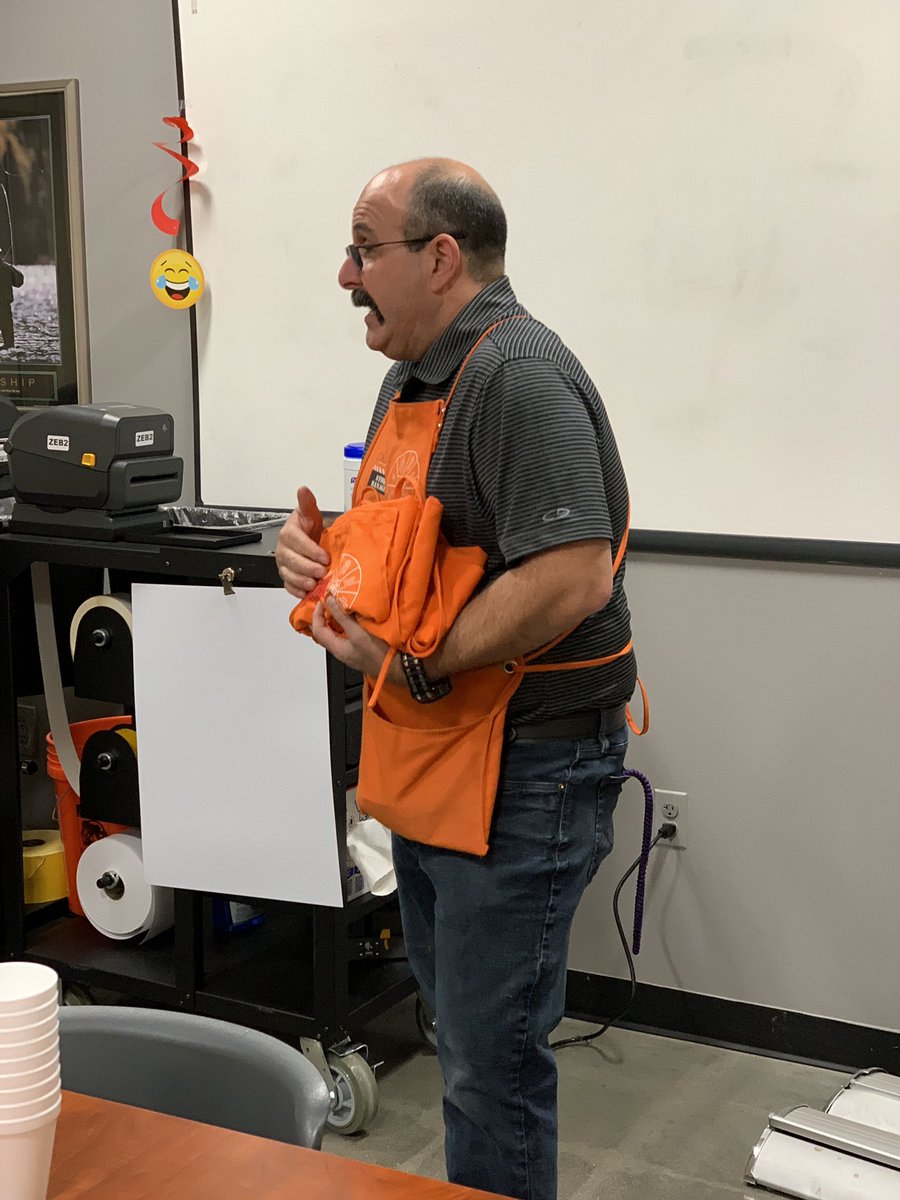 SusanCortese's tweet photo. D36 LI NY SM Chris shares what the “VALUES” we wear “CLOSE TO OUR HEARTS” mean with new Associates Erick, Luke & Kevin. Welcome to our family! @HuntingtonHD @McMullenCJ @JahnJoyce @LemmaTony @PeterDeStasio @DonnaMarron5 3 new members of #ISupportTHF @sherryyaskin @ShannonSGerber https://t.co/WjLBauWo3u