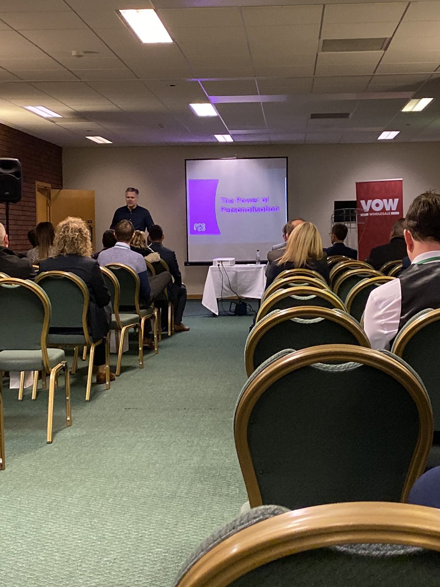 Our final session of the day is underway. Jon Bailey, @ThisisProCo CEO, has taken time out of his schedule today to come and talk to us about The Power of Personalisation. #greenlight2019