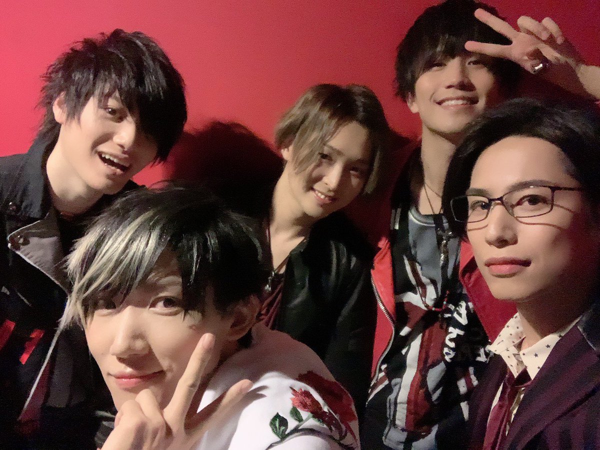 小笠原仁 Pa Twitter という訳で シークレットで出演させていただきました W 嵐の様なひと時 堪能して頂けたでしょうか 更に加速していくargonavisプロジェクト 瞬きの暇なんて与えねえ 黙ってついてこい Argonavis Gyroaxia アルゴナ