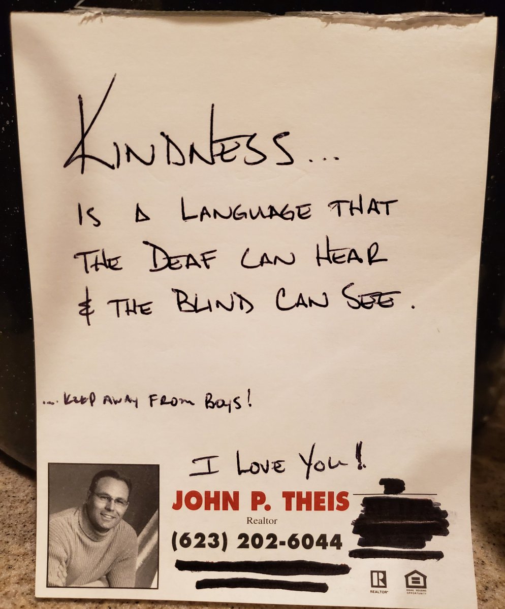 AzJohnTheis's tweet photo. #lunchboxnotes ...to my daughters 
#kindness #dadwithdaughter https://t.co/nkJGCkZed3