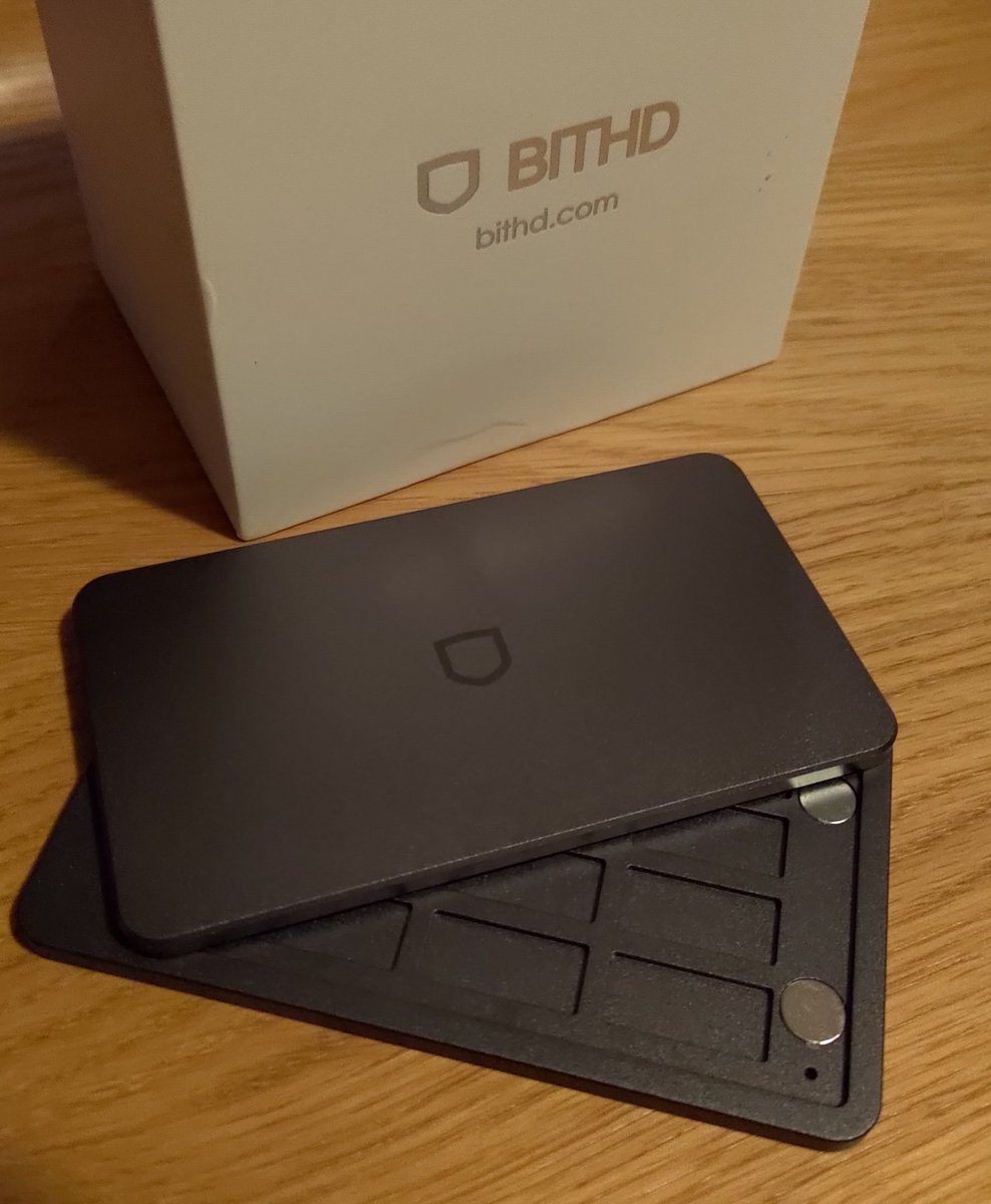FireguardOz's tweet photo. Another great product. #bithd #bitcoin #cryptocurrency https://t.co/KVO9MSH0L6