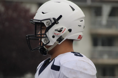 👤@ianmarin9
🏈LB                                   
📏6'1/220
🎓#CFC100 2020
📼canadafootballchat.com/ian-marin/
#prospectvideos