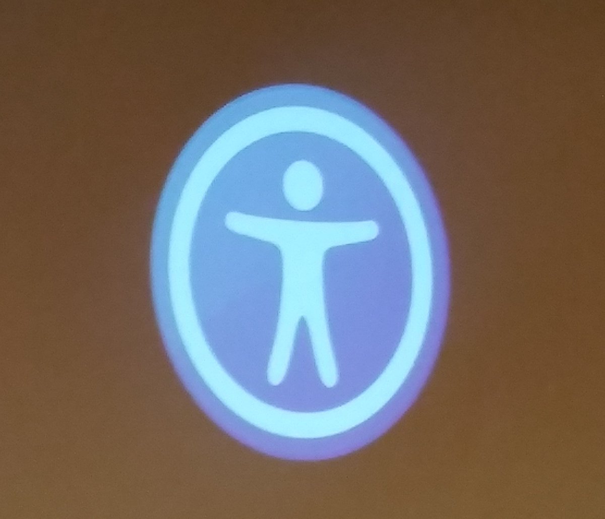 ChrisMurrayWCMS's tweet photo. Technology is the great equalizer. We now have the tools that can make the world accessible to every single child. We now have the tools that can bridge the gaps between children &amp; children and children &amp; educators. #overcomingbarriers #equity #TETC19 https://t.co/lZR9LzFQRd