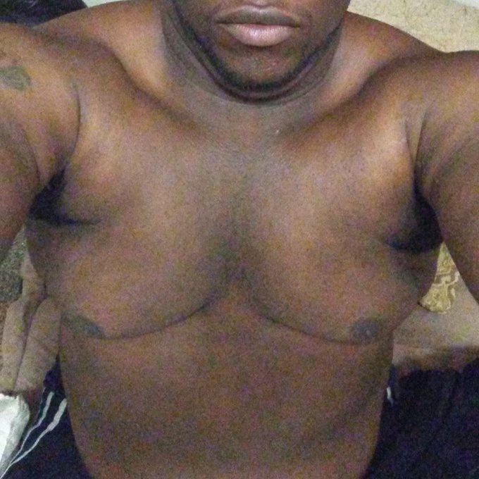 Lil body im tirying to bulid https://t.co/qIVOZRmoc4