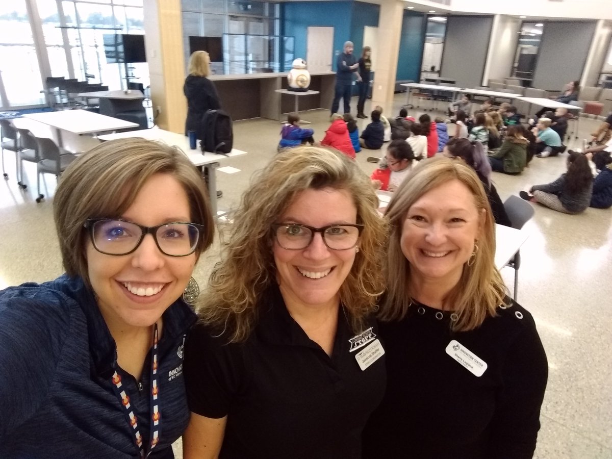 SLegrand11's tweet image. So excited to see 150 Ss learning about STEM careers from @SpheroEdu , @OceanFirstEdu , @QuestBotics , @uchealth and @ATC today! #ICSVVSD #StVrainStorm