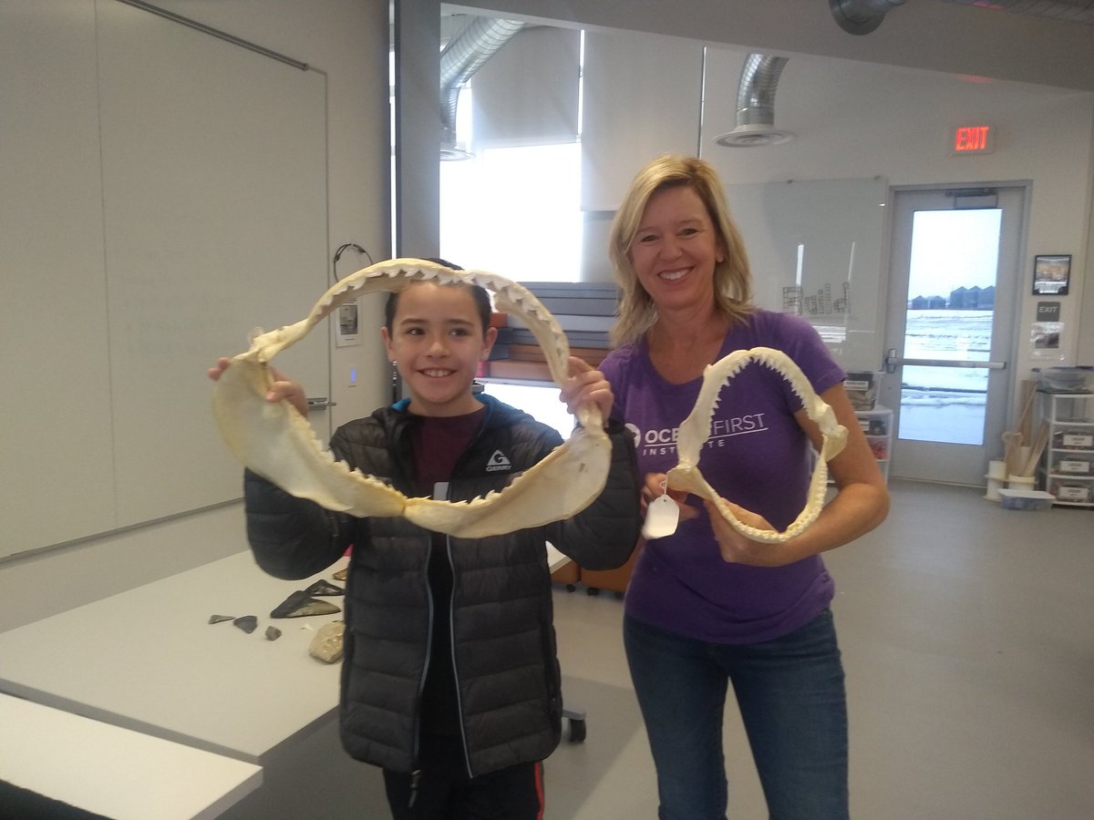 SLegrand11's tweet image. So excited to see 150 Ss learning about STEM careers from @SpheroEdu , @OceanFirstEdu , @QuestBotics , @uchealth and @ATC today! #ICSVVSD #StVrainStorm