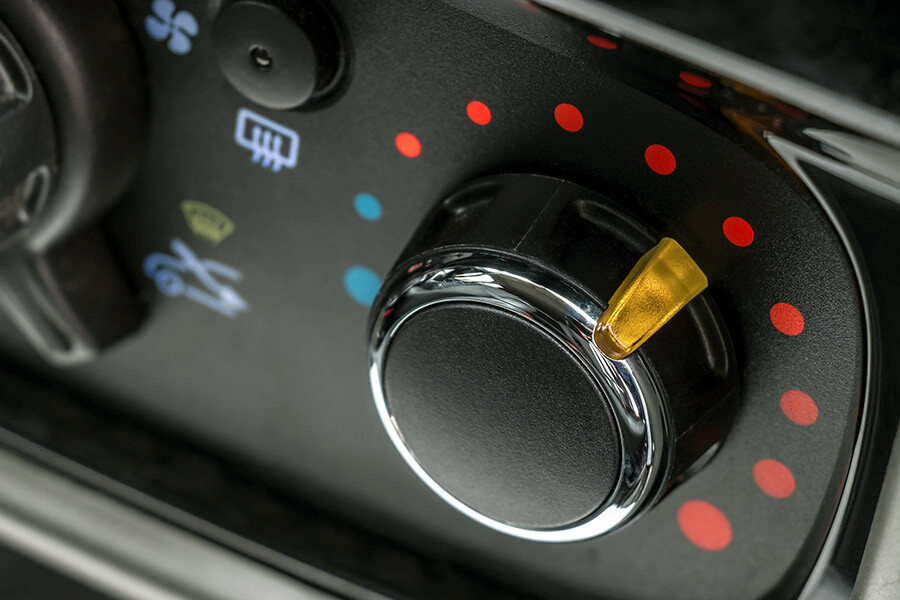 ReliableAuto_TX's tweet photo. Check out our latest article: What’s Causing Your Heater to Fail? https://t.co/zE62odyf4Z https://t.co/TjRtha8pHC