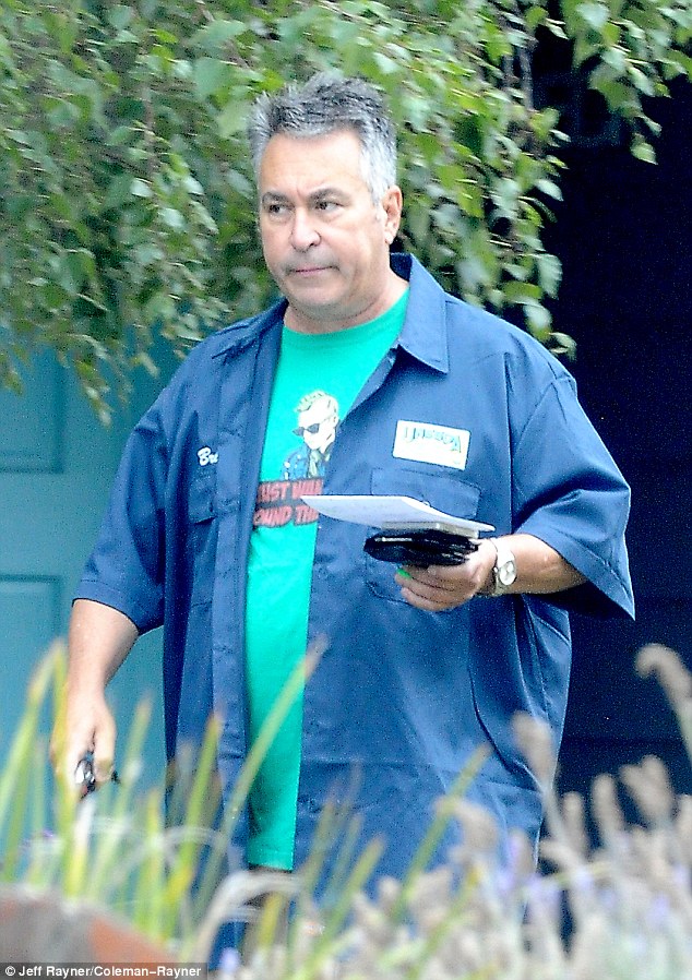 Brian Peck was once the acting coach and publicist for Leonardo Dicaprio and Toby Maguire. In the 2000’s he molested child actors working for Nickelodeon and was actually SENT TO PRISON only to be re-hired by Hollywood again on shows like “Anger Management” starring Charlie Sheen