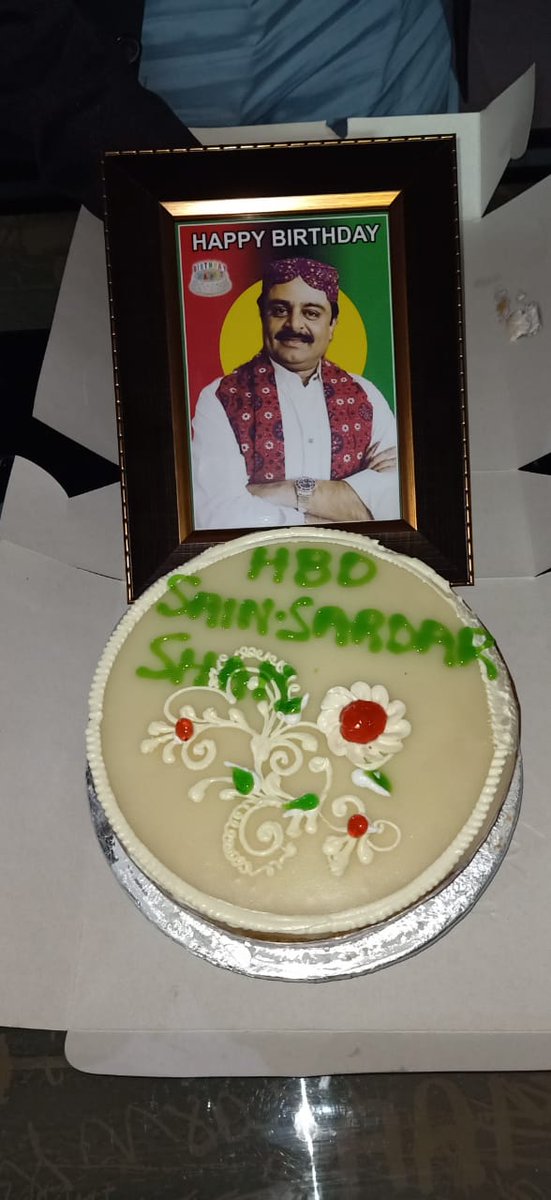 ArisarManthar's tweet photo. People's Youth District umerkot  Celebrated the Birthday of Minister of Culture @sardarshah1 with lot of Sprit.
Once again #HappyBirthday Qibla.
@BBhuttoZardari @BakhtawarBZ @sardarshah1 @sarfrazhs @sartajshah @JavedNLaghari @Qasimsoomro @MasroorARajper @MasroorRoonjho https://t.co/xrWHSGPAmu