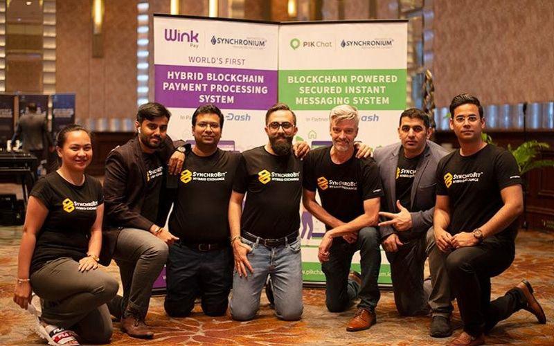 #SynchroBit ekibi Bangkok - Tayland'da düzenlenen Dünya #Blockchain Zirvesi'nde büyük beğeni topladı.

Daha önceki zirvelerde olduğu gibi, Bangkok'ta da en iyi sunum ödülüne #SynchroBit #Exchange ekibi layık görüldü.

#kriptopara #blokzinciri #wbs #snbtoken