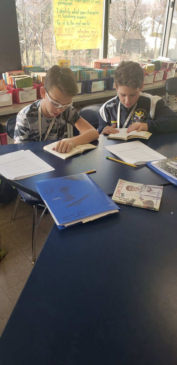 Tina Connors tweet media