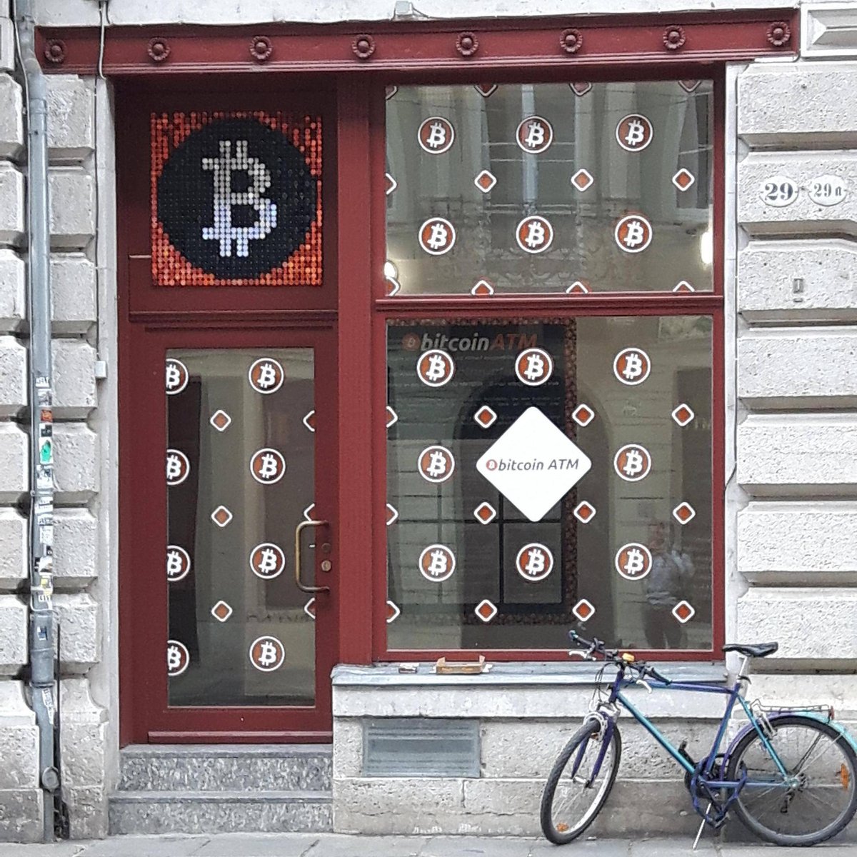 AiToolsWeUse's tweet image. Spotted in 📍Dresden, Germany 🇩🇪