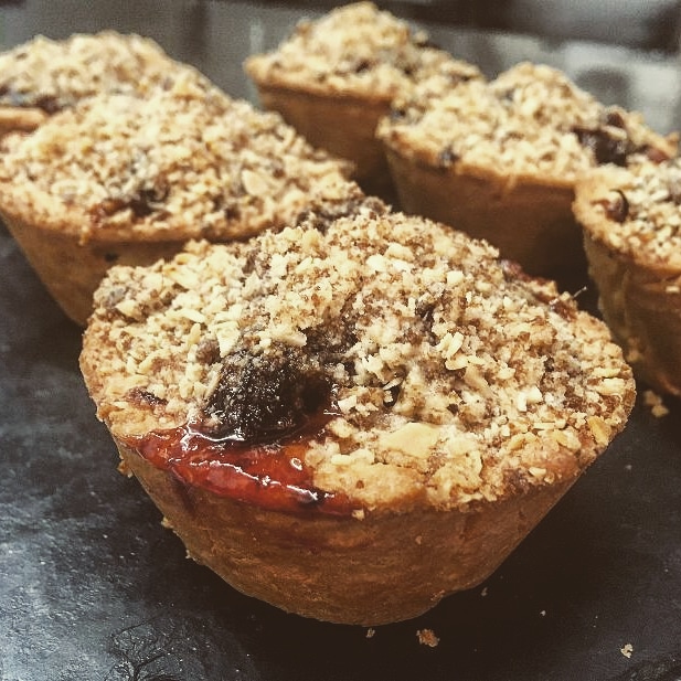 BridgeCottageB's tweet photo. Cranberry &amp; apple mince pies with a crumble top. 

#eatrealfood #eatlocal #christmas #mincepies https://t.co/cRWHbg330m