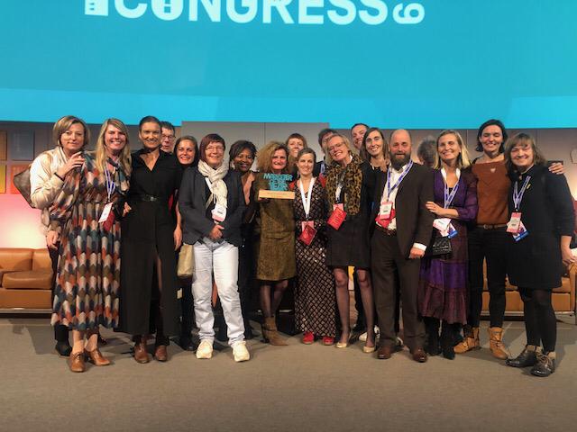 toerisme_vla's tweet photo. Onze marketing directeur @elkedens werd zonet verkozen tot Marketeer van het Jaar! Fantastische bekroning voor Toerisme Vlaanderen, de Vlaamse overheid en de toeristische sector!
@we_are_BAM #marketingcongress #meaningfulmarketing #marketeroftheyear https://t.co/vOKqG1zsOr