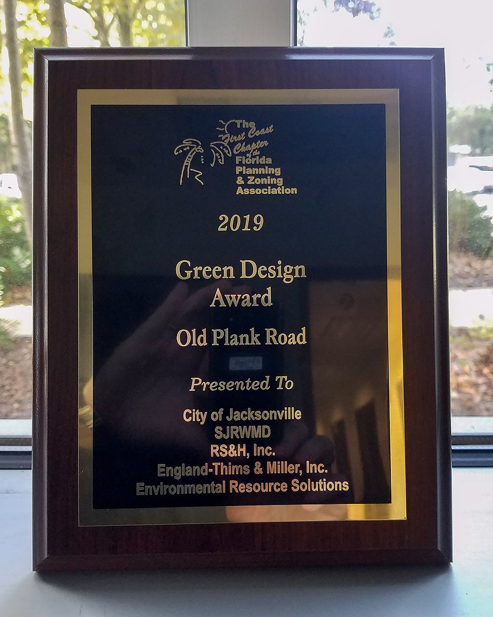 SJRWMD's tweet photo. Congrats @CityofJax on their win from #FPZA #FirstCoast Chapter for their Old Plank Road project! These #stormwater improvements will help reduce #flooding and we’re proud to have helped fund it. #floodprotection https://t.co/2tbzvY8Sjs