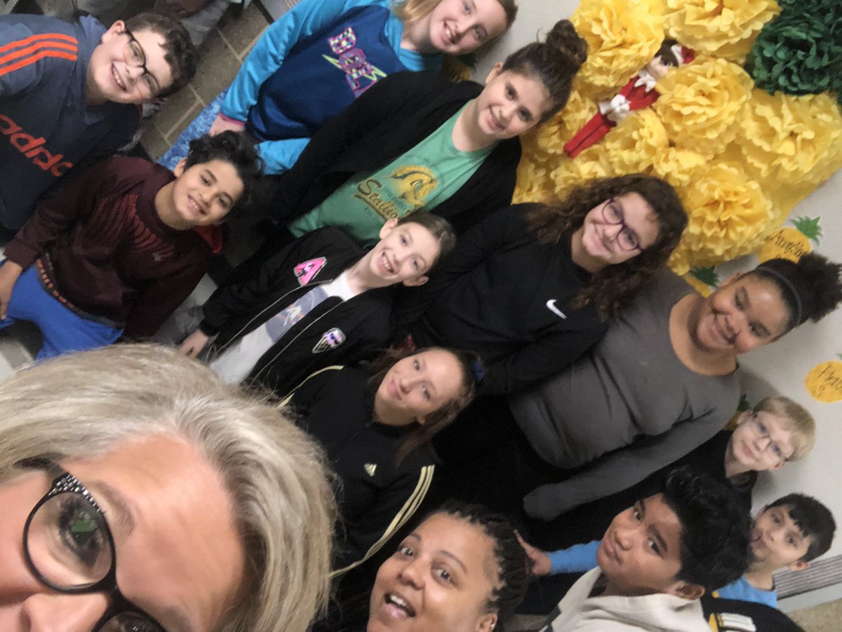 Lori Shaw tweet media