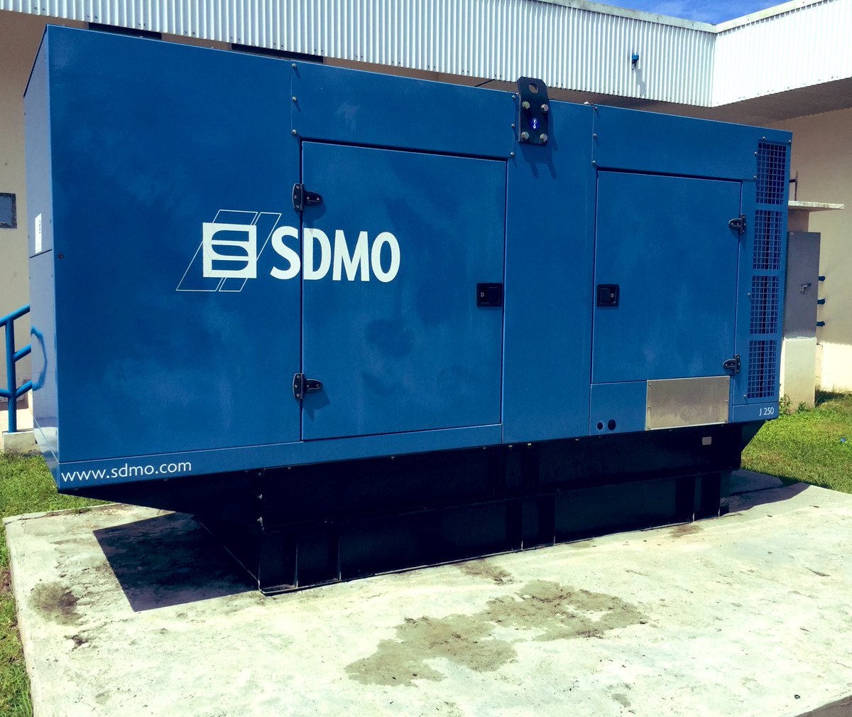 Maritime services panama provee servicios de mantenimiento y mecánica industrial, bombas de agua, generadores, torres de luz, aires acondicionados.
Contáctanos: +50762336065 
Maritimeservicespanama@gmail.com