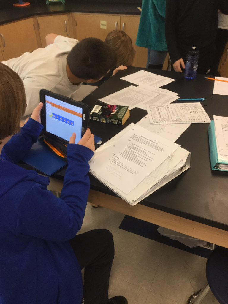 GraceSanns's tweet photo. Reviewing Metamorphosis with our Edison’s @GTMSTitans https://t.co/4YjBIzlA6q