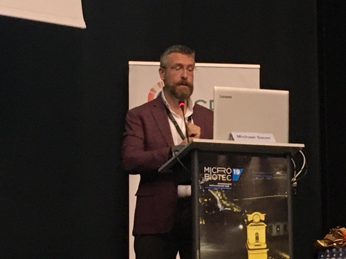 microbiotec19's tweet photo. Michael Sauer, BOKU University of Natural Resources and Life Sciences.
Plenary Lecture I 
Microbial diversity - a key to success for industry 
#MicroBiotec19 #UC #FCTUC #Coimbra https://t.co/O7hTMlUeBB