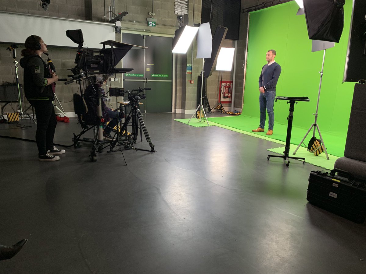 WithersRach's tweet photo. Filming well underway at #Lead2Grow for participants - amazing day developing and sharing their purpose! Watch out for their final videos! @futurescreensni @KariseKc @Causewayenterp @bespoke_comms https://t.co/267Uj4hffP