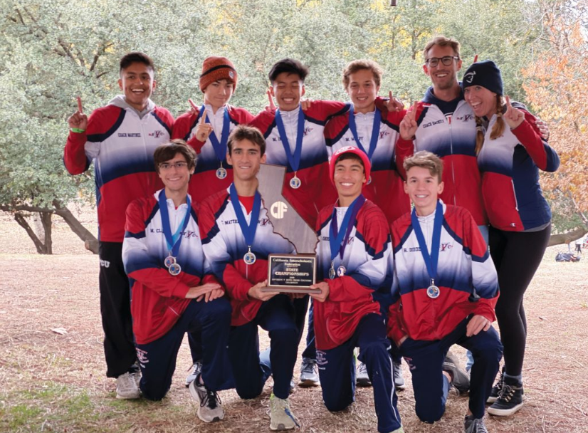 J_Andrade_'s tweet photo. It took some convincing, but @KyleBJorrey agreed that the @NPHSAthletic boys' and girls' cross country teams are @TOAcornNews cover worthy.

Here's a recap of Acorn country's local teams: https://t.co/T8EKK4Rzl3 https://t.co/zc6OQ1v47m