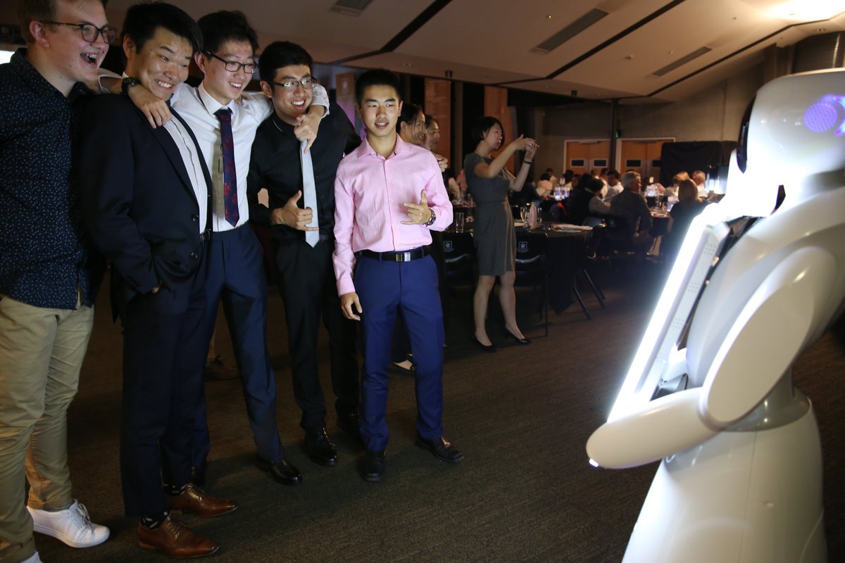 ServiceRobotsUK's tweet photo. Eva Photography Robot Enjoying Events In New Zealand! 
#Robots #Events #NewZealand #School #Hire #Purchase #AI #Innovative #Picture #Photography #RnD #Christmas #Parties https://t.co/EADka8hWZy