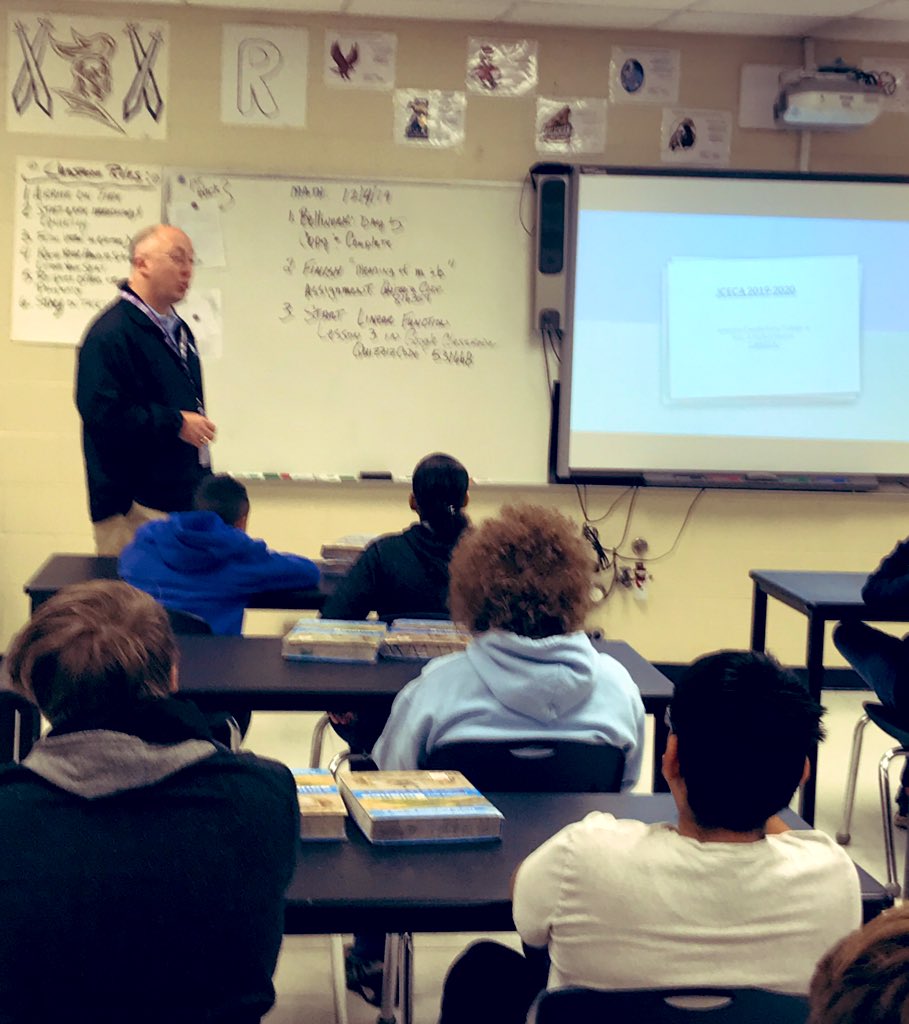 SmMSKnights's tweet photo. Thank you to the @JCPS_NC Innovative High School Programs for sharing valuable information to help our eighth graders plan for a bright future! #FutureReadyKnights #KnightPride #KnightLife @fire_SSS18 @JCPSCTE @Spartans_IB @sss_avid @IdealSjhs @JCEarlyCollege @JCCTLA #JoCoTeach https://t.co/LN9WrLe3J4