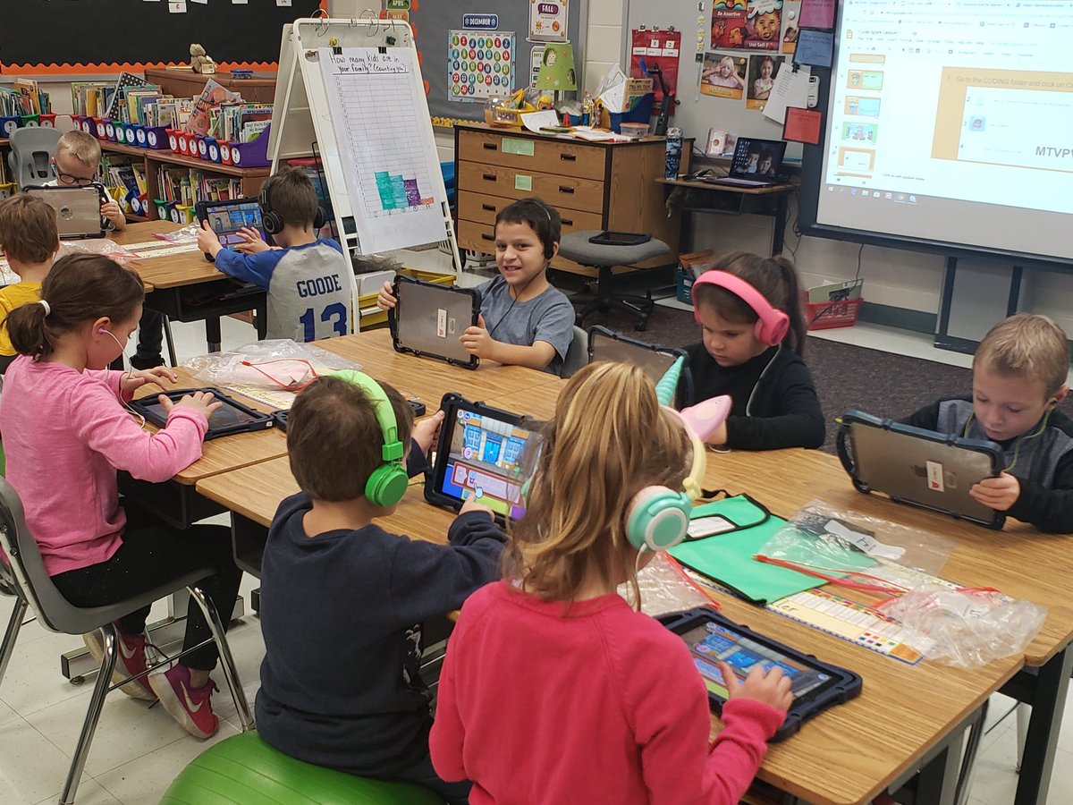 Allison Pendilhe (@apendilhe) on Twitter photo 1st grade Ss helping Gracie the PoliceFoo catch donuts and Glitches! ๐๐ฉโ๐ป๐จโ๐ป #codesparkacademy <a href="/LovettsvilleES/">Lovettsville ES</a> <a href="/TextorisLCPS/">Linda Textoris</a> <a href="/AshleyBarkley/">Ashley BarkleyLCPS</a> 1st grade Ss helping Gracie the PoliceFoo catch donuts and Glitches! ๐๐ฉโ๐ป๐จโ๐ป #codesparkacademy <a href="/LovettsvilleES/">Lovettsville ES</a> <a href="/TextorisLCPS/">Linda Textoris</a> <a href="/AshleyBarkley/">Ashley BarkleyLCPS</a>