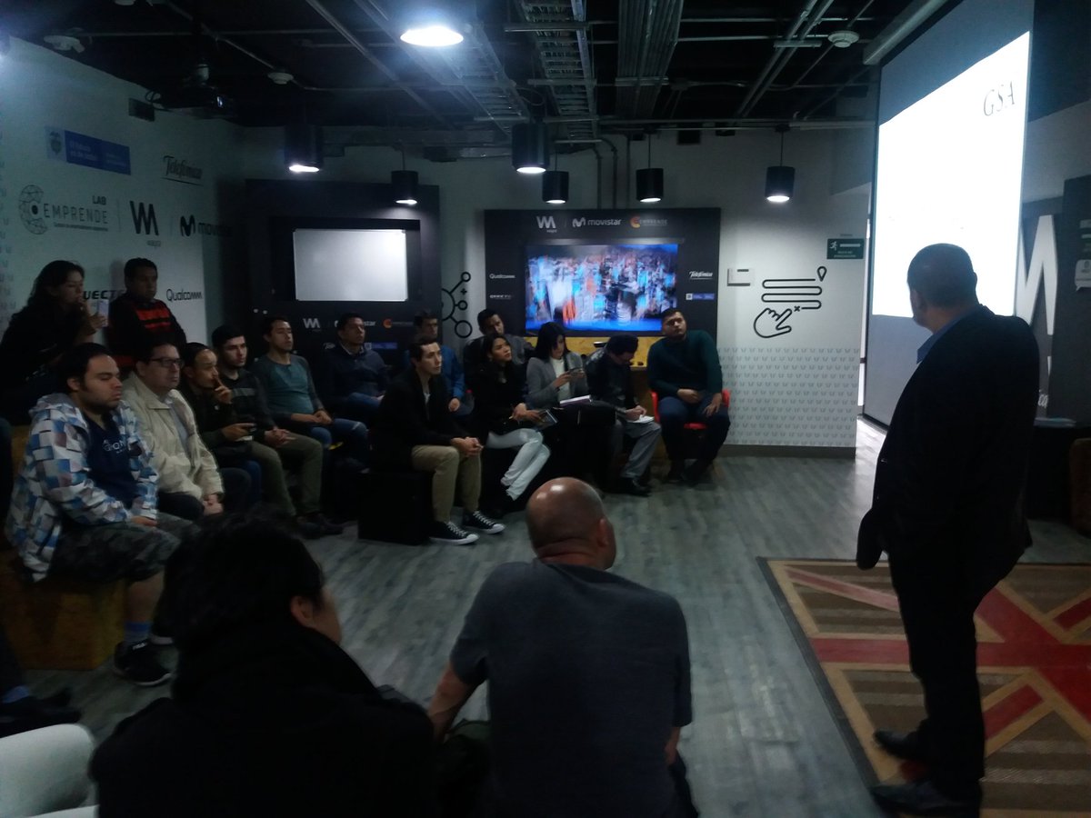 tavorjuela's tweet image. Estamos en la capacitación en el #IoTLab aobre Internet de las Cosas desde la iniciativa #CEmprende @InnpulsaCol y @WayraCo